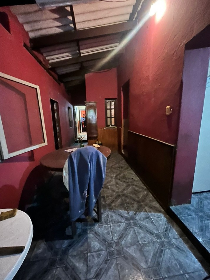 CASA EN COLOMBIA CASI AVENIDA JUAN B. JUSTO DE TRES DORMITORIOS