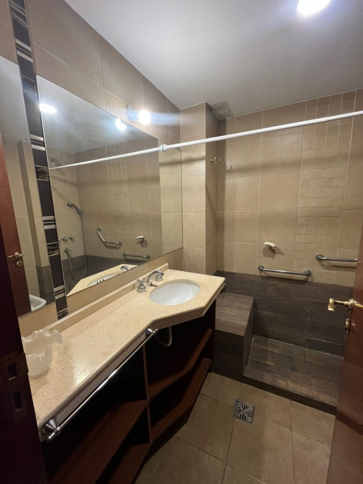 DEPARTAMENTO PREMIUN DE DOS DORMITORIOS CON DEPENDENCIA, AMENITIES Y COCHERA EN EDIFICIO GALINDO EN LAPRIDA 757