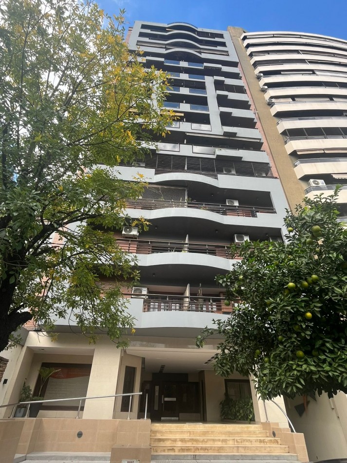 DEPARTAMENTO PREMIUN DE DOS DORMITORIOS CON DEPENDENCIA, AMENITIES Y COCHERA EN EDIFICIO GALINDO EN LAPRIDA 757