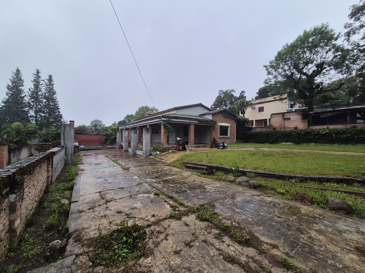 CASA A REMODELAR EN EL CORTE A METROS DE LA ROTONDA SOBRE AVENIDA ACONQUIJA AL 3000 YERBA BUENA APTA CREDITO 