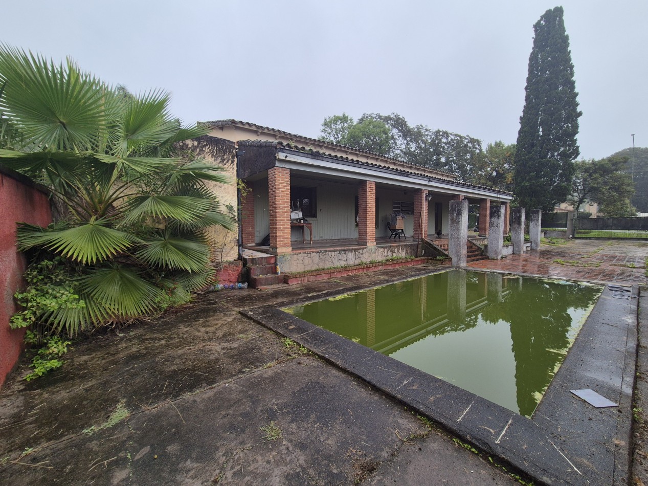 CASA A REMODELAR EN EL CORTE A METROS DE LA ROTONDA SOBRE AVENIDA ACONQUIJA AL 3000 YERBA BUENA APTA CREDITO 