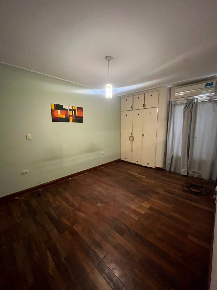 DUPLEX DE TRES DORMITORIOS EN BARRIO CERRADO EN GODOY CRUZ AL 300 CON COCHERAS Y PILETA APTO CREDITO HIPOTECARIO