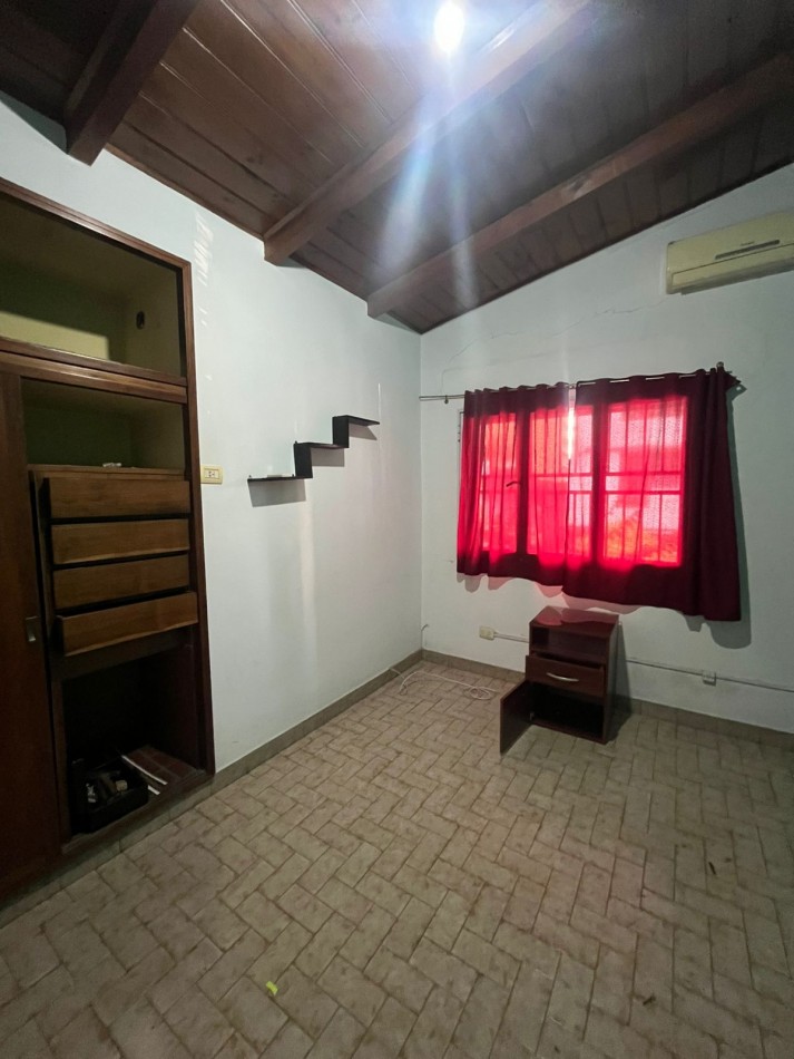 DUPLEX DE TRES DORMITORIOS EN BARRIO SUR RONDEAU AL 400 CON COCHERA