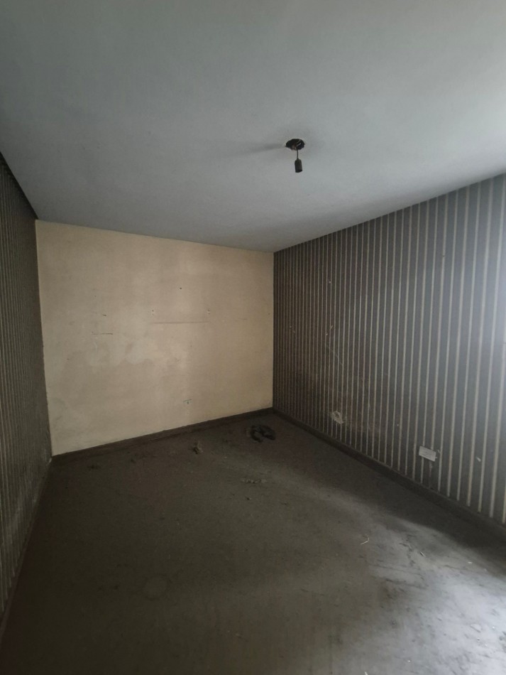 INMUEBLE EN CRISOSTOMO ALVAREZ 187 PARA REMODELAR ZONA EN DESARROLLO COMERCIAL