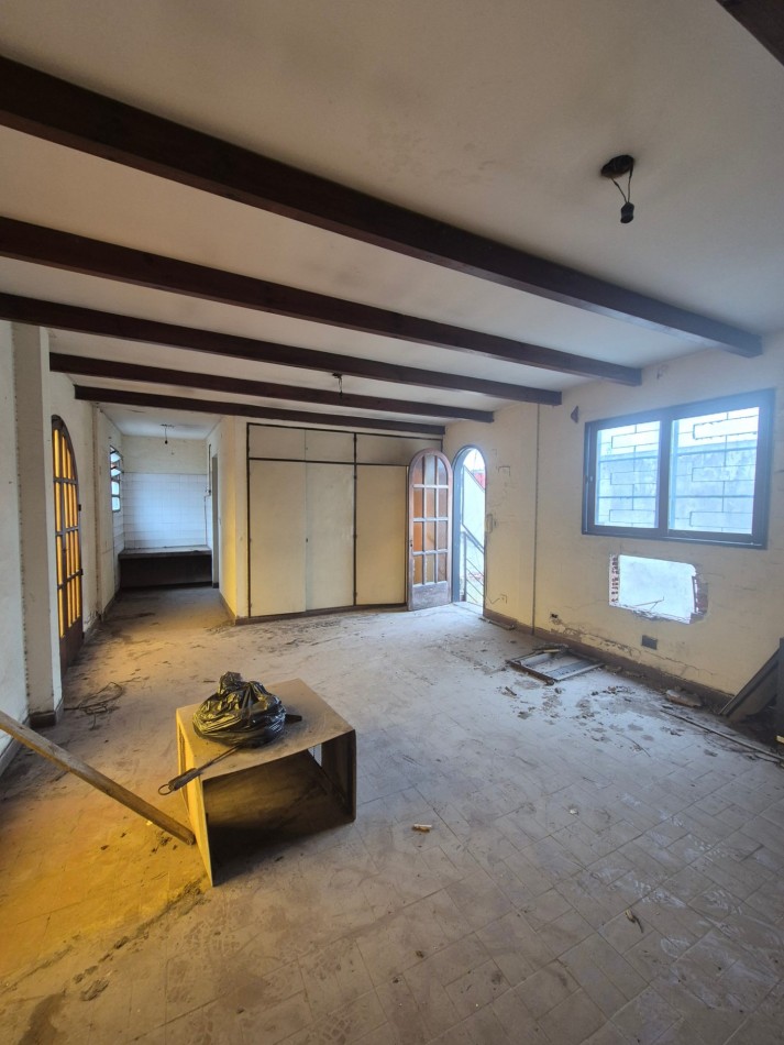 INMUEBLE EN CRISOSTOMO ALVAREZ 187 PARA REMODELAR ZONA EN DESARROLLO COMERCIAL