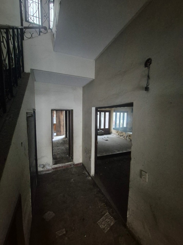 INMUEBLE EN CRISOSTOMO ALVAREZ 187 PARA REMODELAR ZONA EN DESARROLLO COMERCIAL