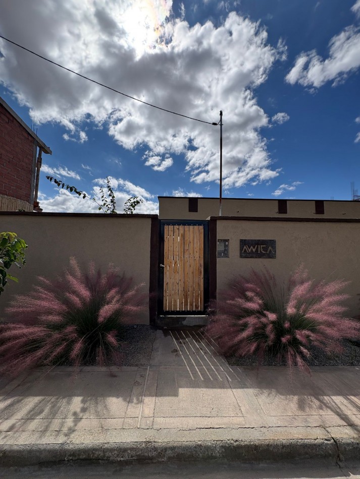 COMPLEJO DE DOS CABAÑAS EN FUNCIONAMIENTO EN CAFAYATE SALTA ESTILO RUSTICO HERMOSAS 