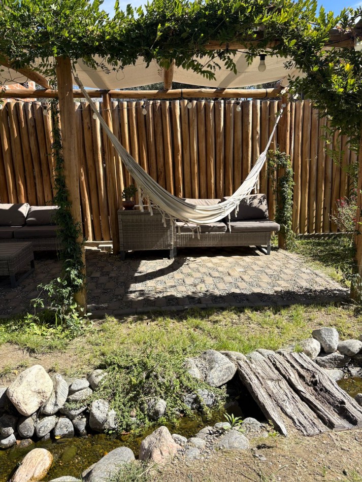 COMPLEJO DE DOS CABAÑAS EN FUNCIONAMIENTO EN CAFAYATE SALTA ESTILO RUSTICO HERMOSAS 