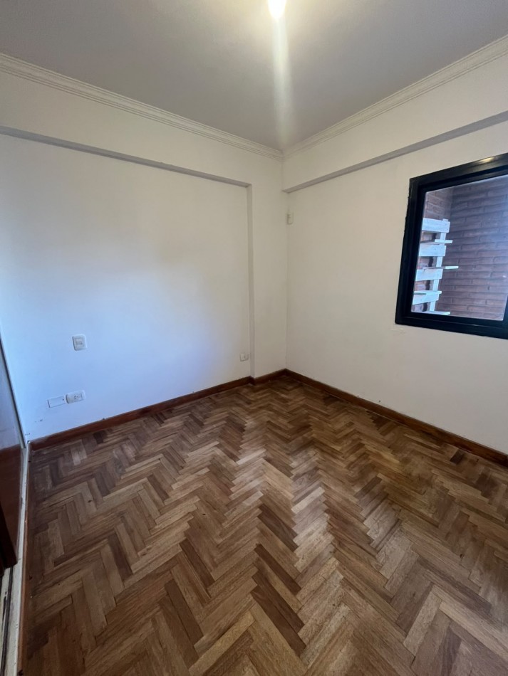 DEPARTAMENTO DE DOS DORMITORIOS EN BARRIO NORTE EN MONTEAGUDO 516