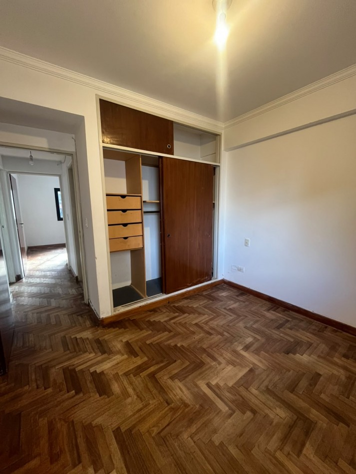 DEPARTAMENTO DE DOS DORMITORIOS EN BARRIO NORTE EN MONTEAGUDO 516