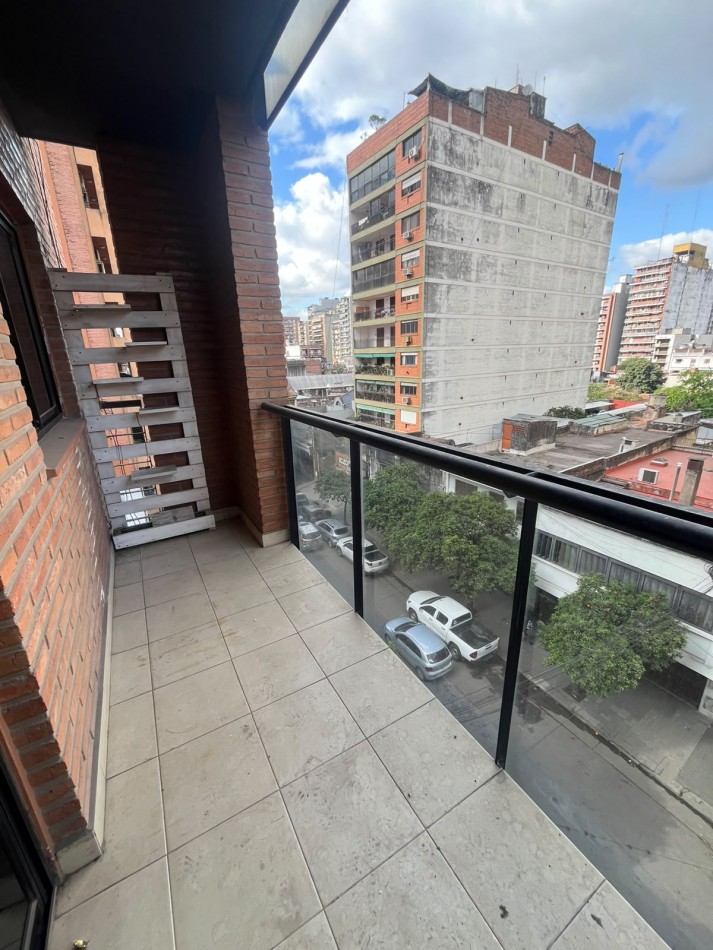 DEPARTAMENTO DE DOS DORMITORIOS EN BARRIO NORTE EN MONTEAGUDO 516