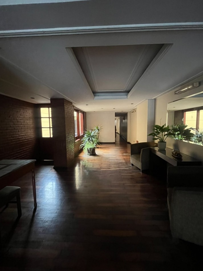 HERMOSO DEPARTAMENTO CON COCHERA, DEPENDENCIA Y AMENITIES DE DOS DORMITORIOS APTO CREDITO EN AVENIDA AVELLANEDA 837