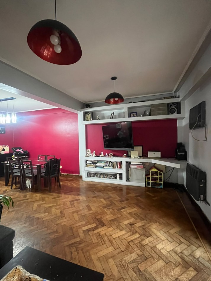 HERMOSO DEPARTAMENTO CON COCHERA, DEPENDENCIA Y AMENITIES DE DOS DORMITORIOS APTO CREDITO EN AVENIDA AVELLANEDA 837