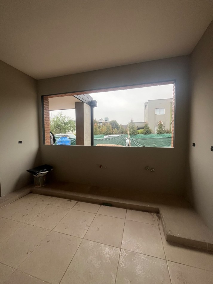 CASA A ESTRENAR APTA CREDITO EN BARRIO PRIVADO LA EMILIA EN YERBA BUENA
