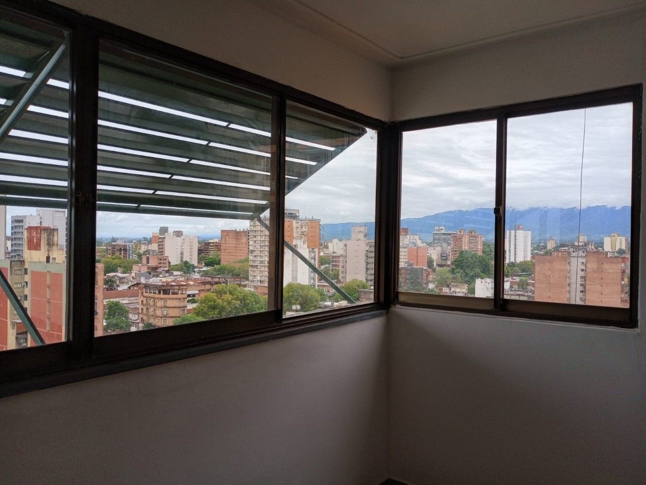 DEPARTAMENTO DE TRES DORMITORIOS EN 24 DE SETIEMBRE AL 1.000