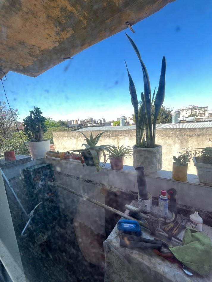 DEPARTAMENTO DE TRES DORMITORIOS APTO CREDITO EN LAVALLE AL 1500