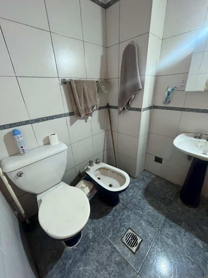 DEPARTAMENTO DE TRES DORMITORIOS APTO CREDITO EN LAVALLE AL 1500