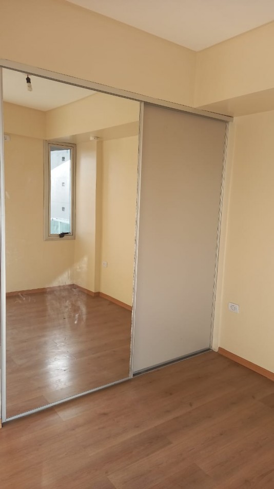 DEPARTAMENTO DE UN DORMITORIO CON RENTA EN BARRIO NORTE LAPRIDA AL 600