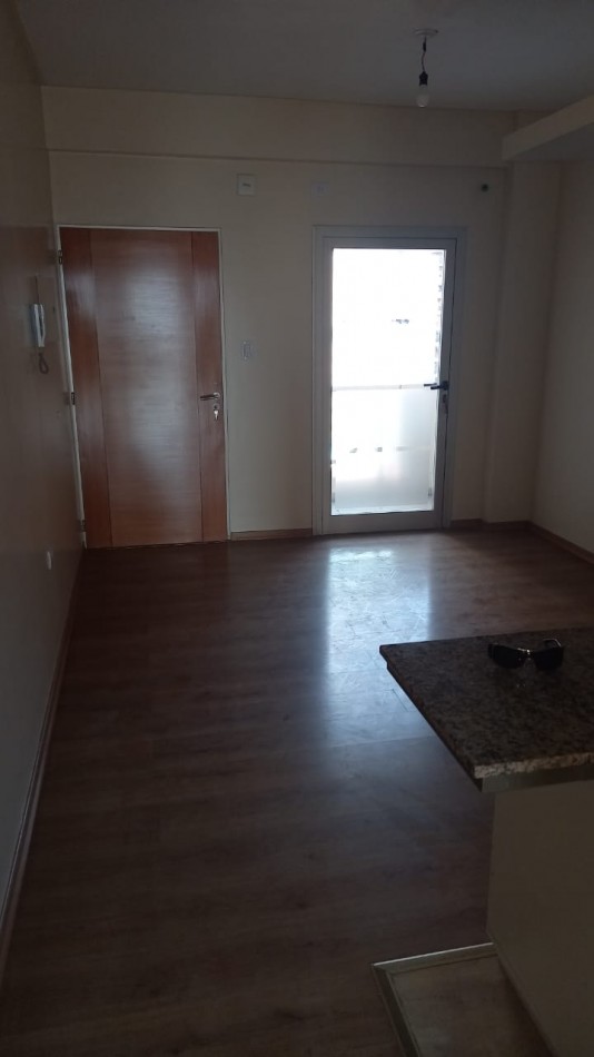 DEPARTAMENTO DE UN DORMITORIO CON RENTA EN BARRIO NORTE LAPRIDA AL 600