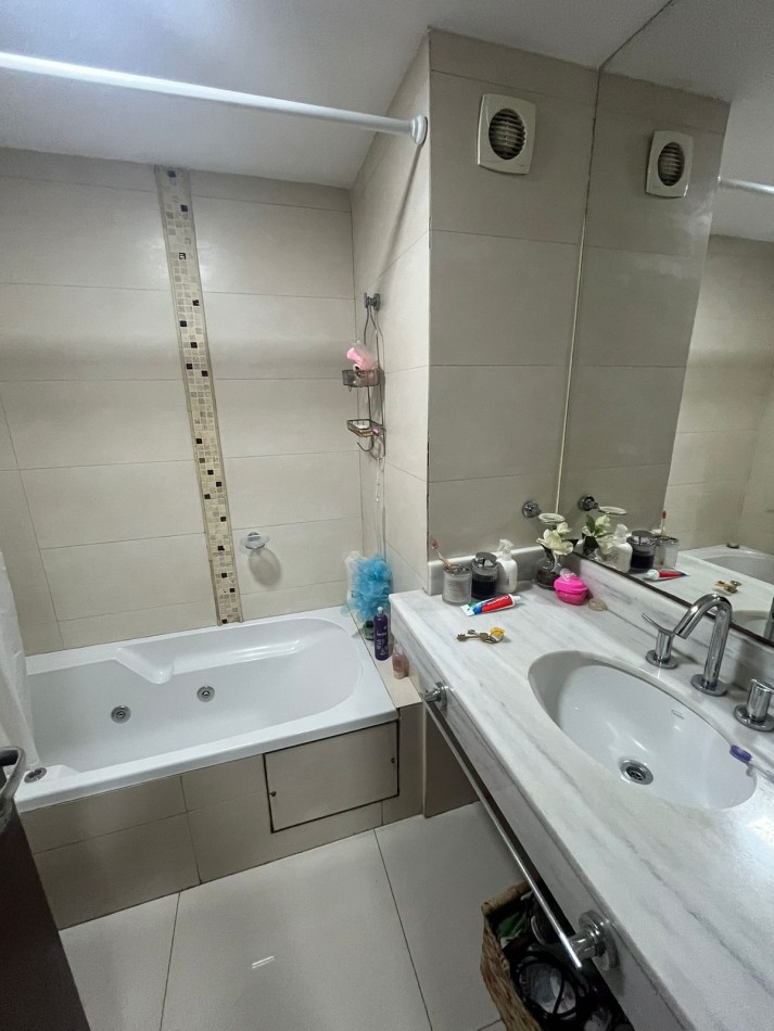 ESPECTACULAR DEPARTAMENTO EN MONTEAGUDO AL 600 CON COCHERA Y AMENITIES DE ARQUITECTOS ASOCIADOS