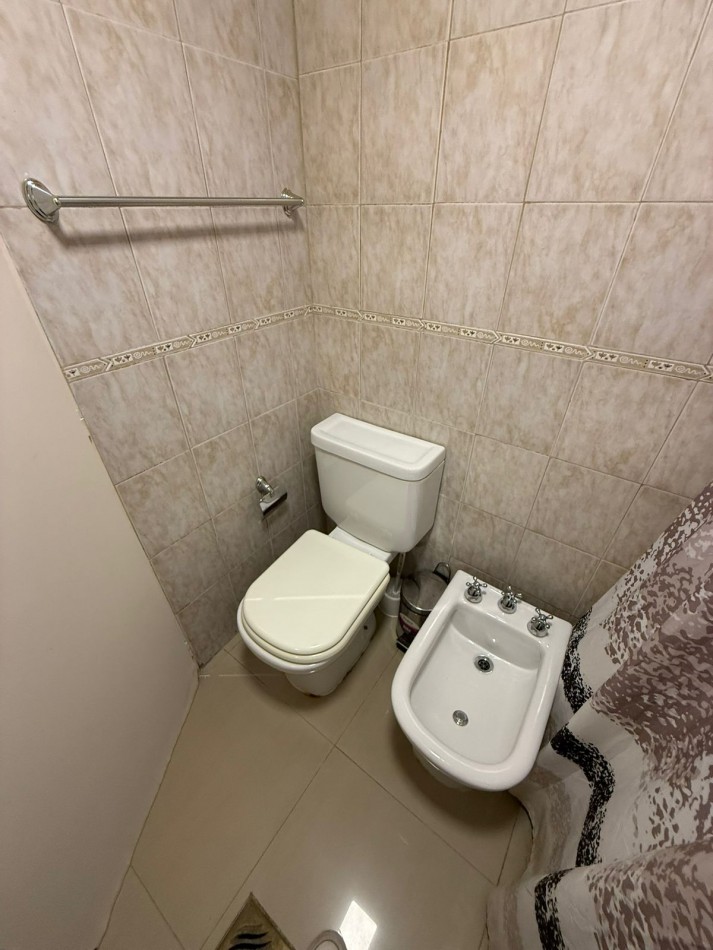 DEPARTAMENTO DE UN DORMITORIO CON AA EN SAN LORENZO AL 900 