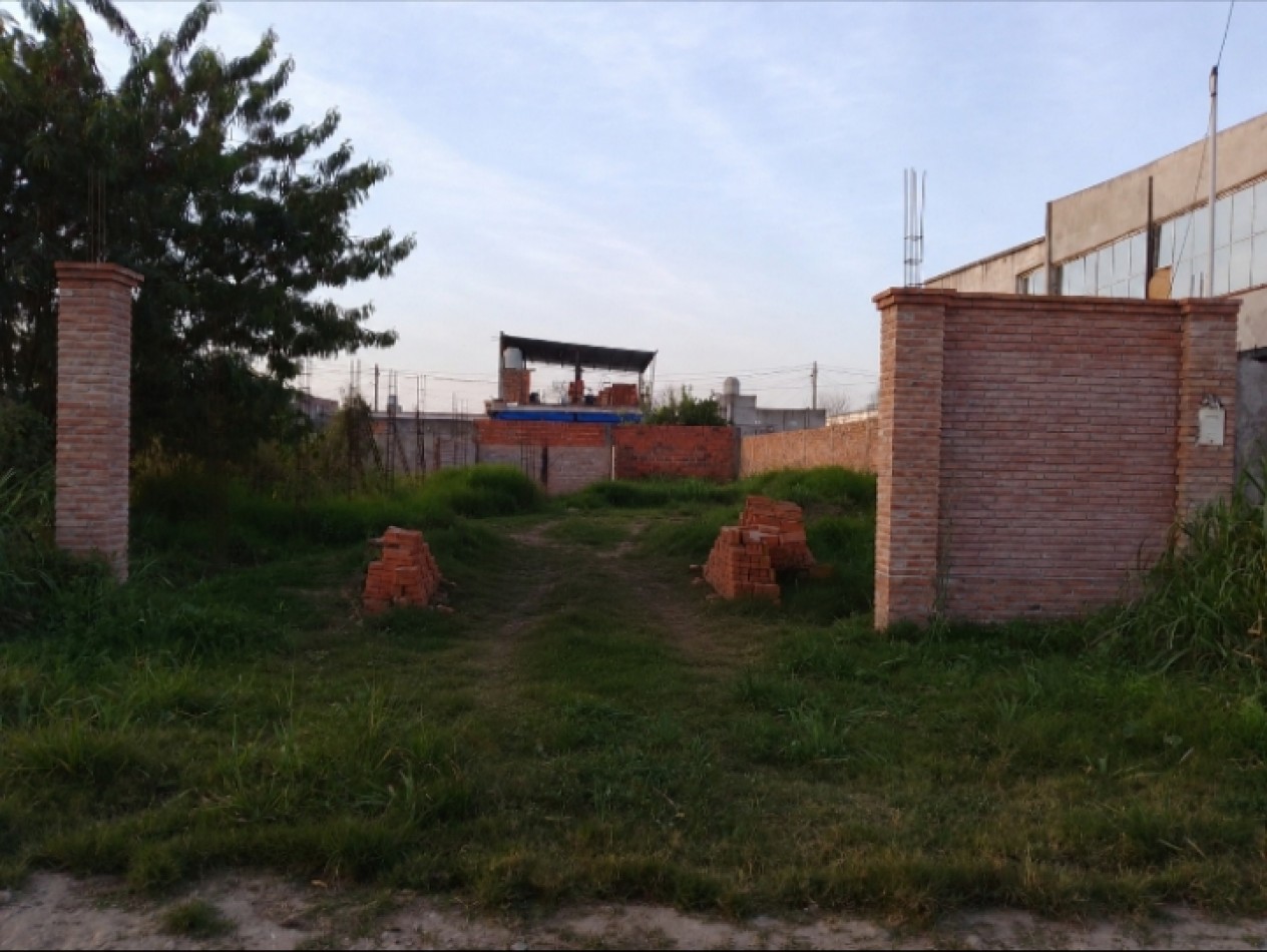 TERRENO DE 300 M2 EN LOS AGUIRRE OPORTUNIDAD