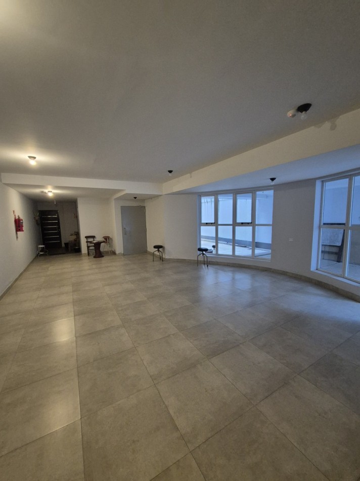 DEPARTAMENTO DE UN DORMITORIO CON ESCRITURA EN SUIPACHA 1060 OPORTUNIDAD 