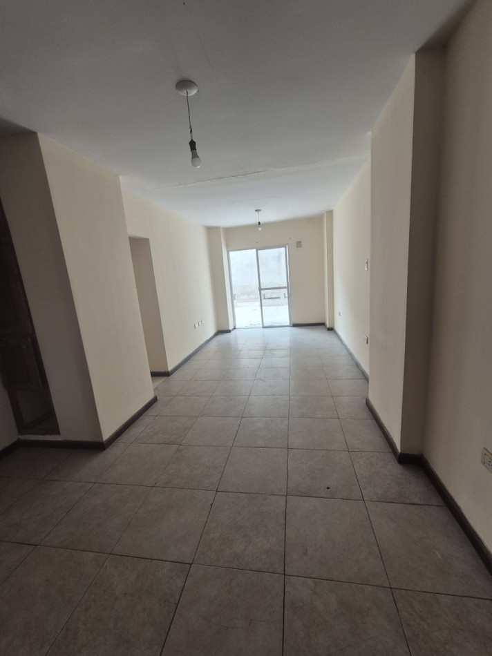 DEPARTAMENTO DE TRES DORMITORIOS PLANTA BAJA CON PATIO EN BOLIVAR 1155 A METROS PLAZA BELGRANO