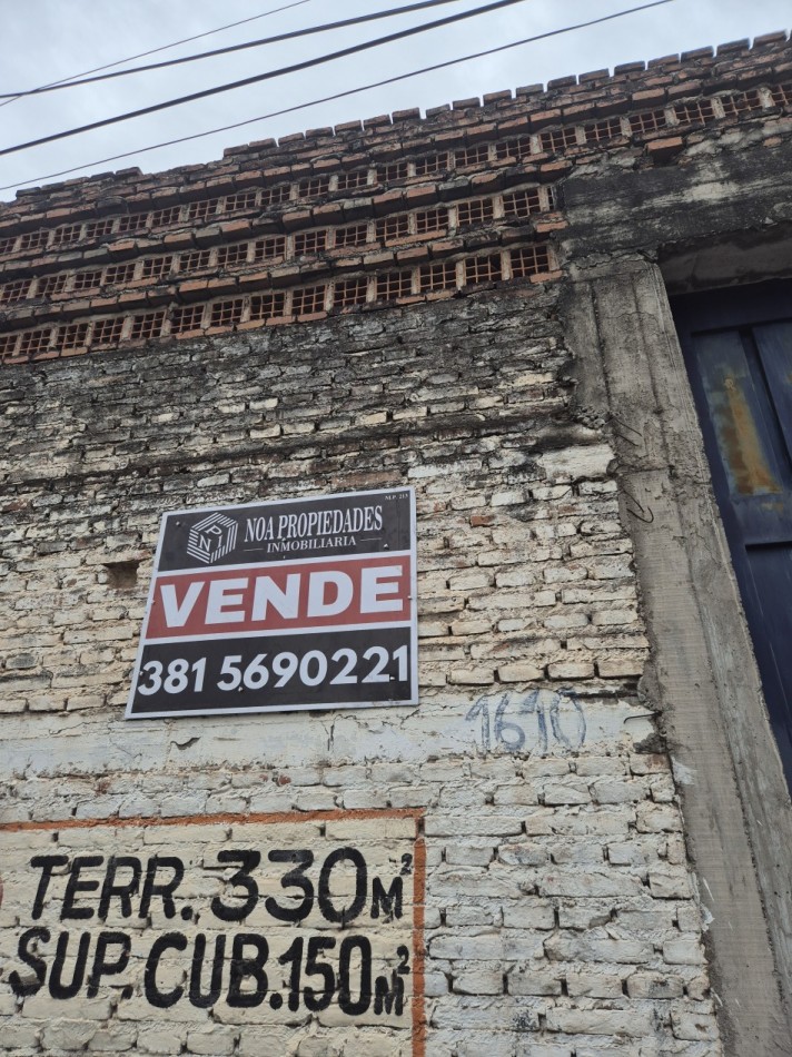 DEPOSITO EN RIVADAVIA 1610 APTO CAMIONES CALLE ANCHA