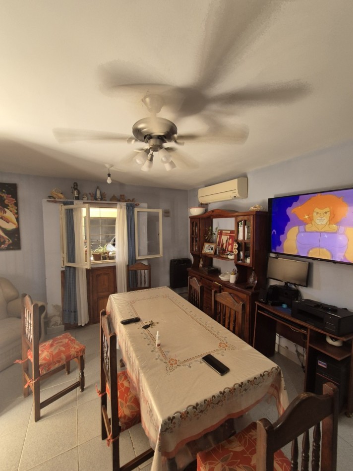 CASA APTA CREDITO EN BARRIO ATSA CINCO DORMITORIOS Y PILETA ALTURA AVENIDA EJERCITO DEL NORTE AL 1700