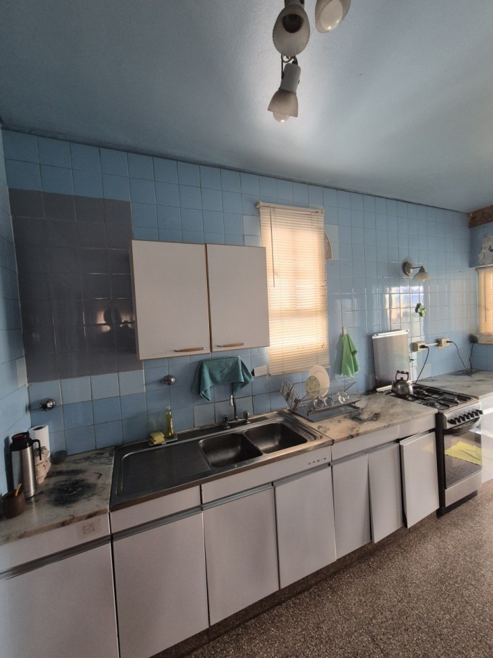 DEPARTAMENTO SEMIPISO DE TRES DORMITORIOS EN 24 DE SETIEMBRE Y LAS HERAS CON TERRAZA 