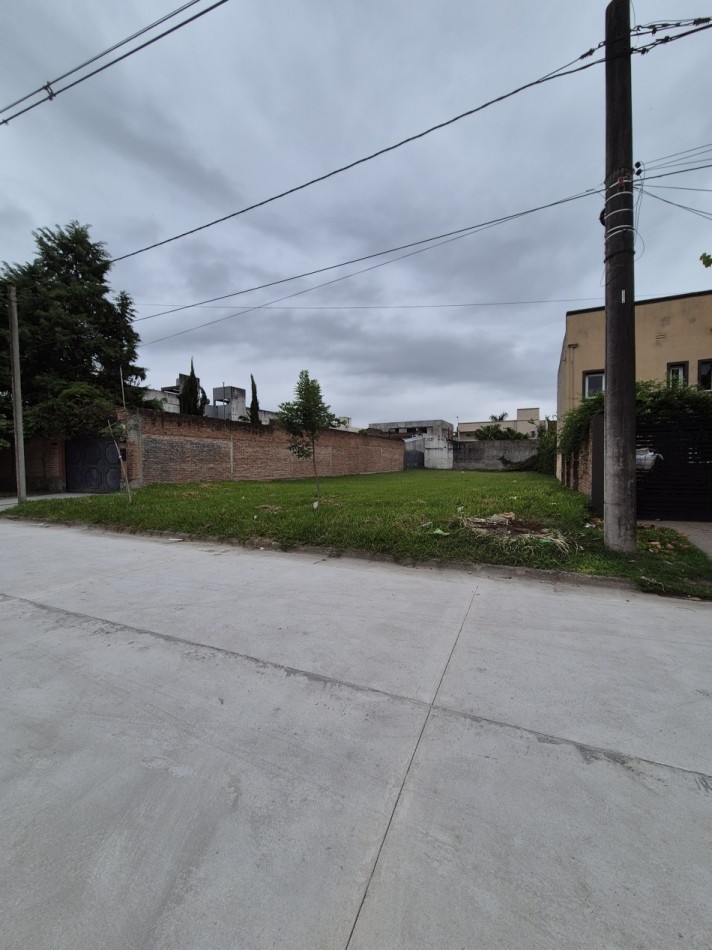 HERMOSO TERRENO EN YERBA BUENA DE 620 M2 EN CALLE LAS HIGUERITAS AL 1600 ENTRE ACONQUIJA Y PERON