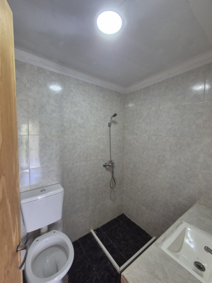 CASA EN LA OVEJERIA TAFI DEL VALLE DE CUATRO DORMITORIOS 