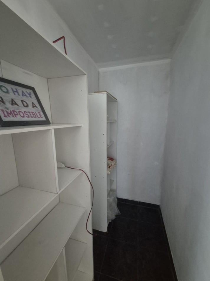 CASA EN LA OVEJERIA TAFI DEL VALLE DE CUATRO DORMITORIOS 