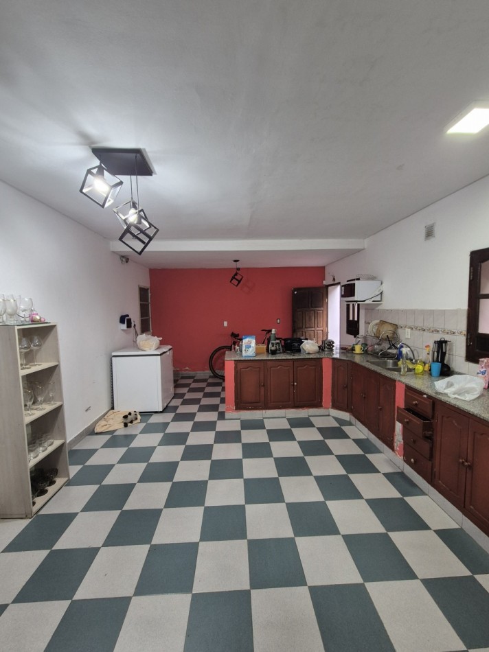 CASA EN BARRIO O CONNORS DE TRES DORMITORIOS CON PILETA APTA CREDITO HIPOTECARIO