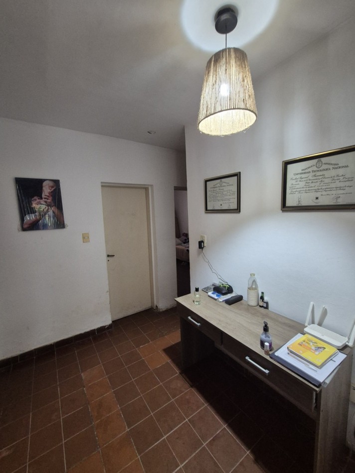 CASA EN BARRIO O CONNORS DE TRES DORMITORIOS CON PILETA APTA CREDITO HIPOTECARIO