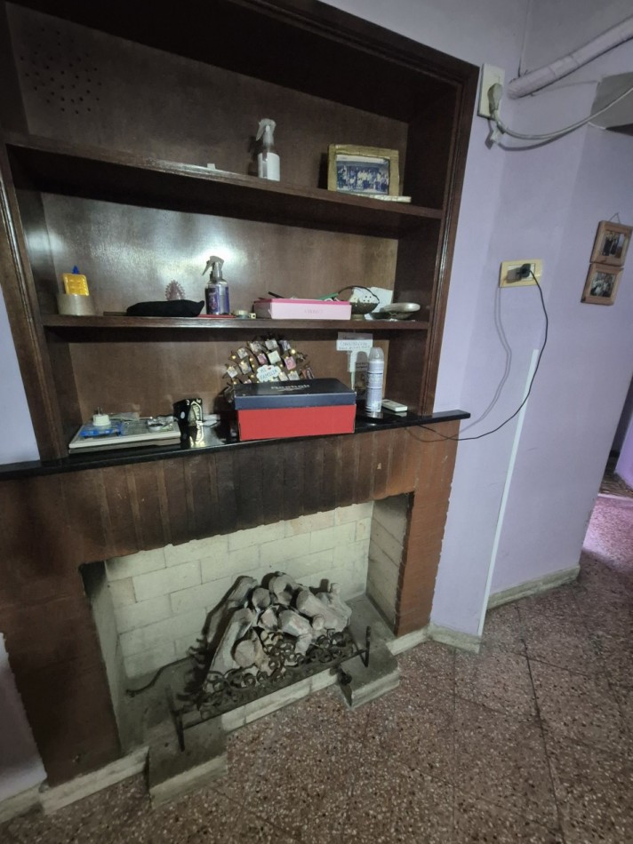 DUPLEX DE TRES DORMITORIOS EN BARRIO SUR RONDEAU AL 400 CON COCHERA