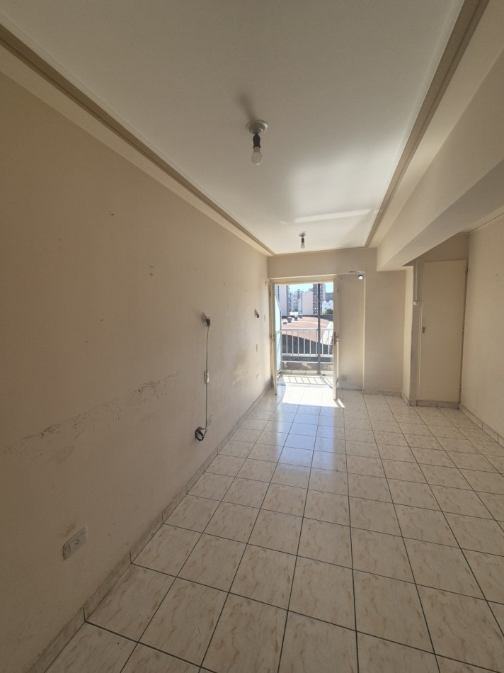 DEPARTAMENTO MONOAMBIENTE DE 39 M2 CON BALCON EN GENERAL PAZ 969 IDEAL ESTUDIANTES