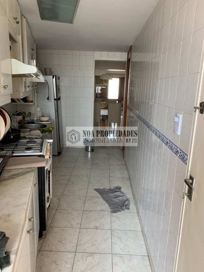 DEPARTAMENTO PISO ENTERO 3 DORMITORIOS A METROS DE PLAZA INDEPENDENCIA
