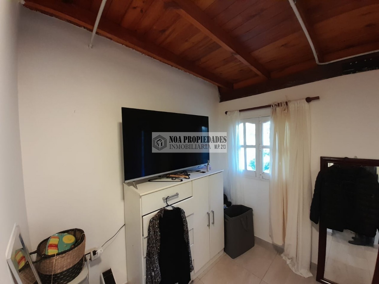 CASA EN EL CORTE YERBA BUENA CON PILETA DE TRES DORMITORIOS