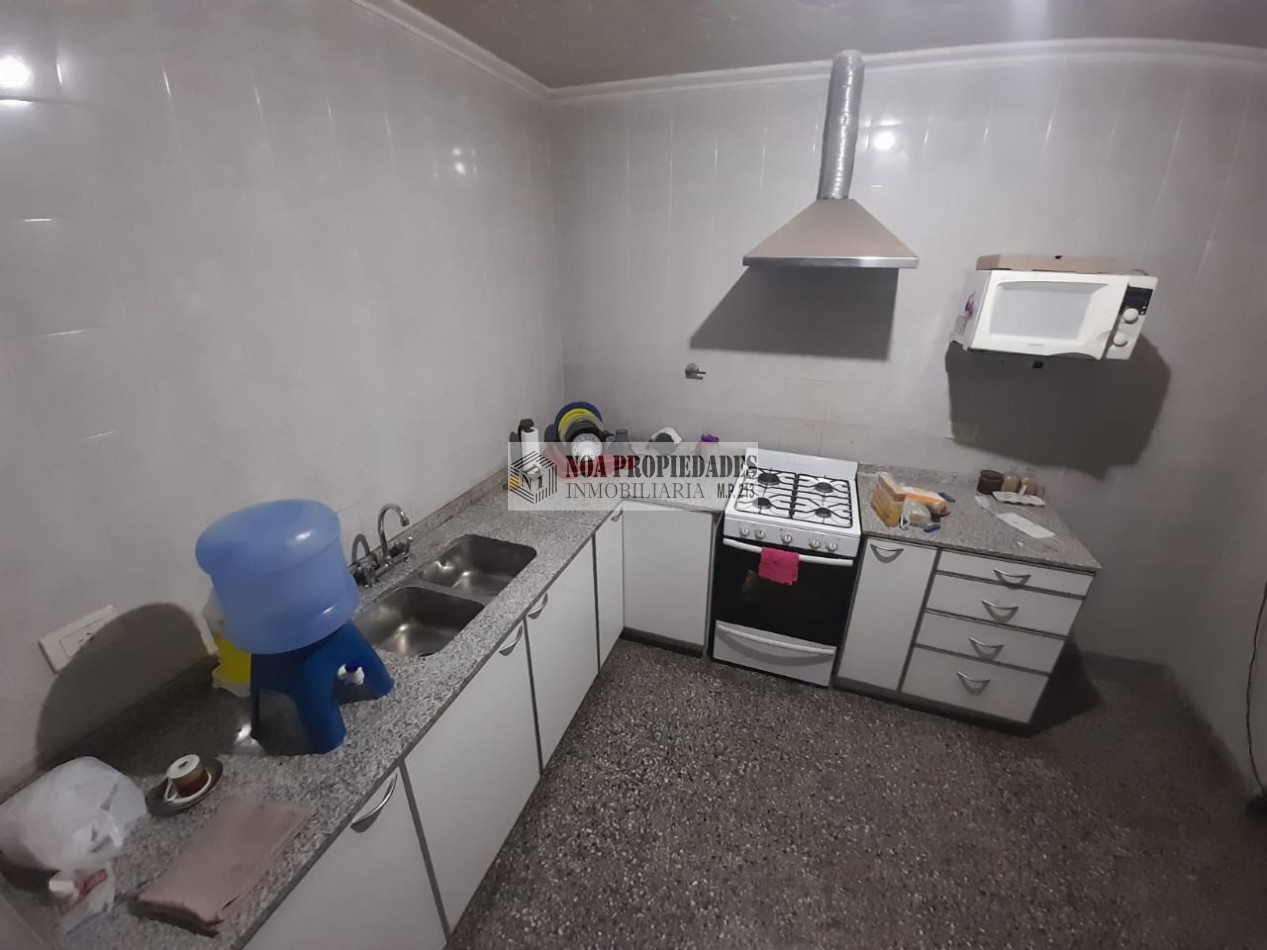 CASA EN SAAVEDRA AL 600 TERRENO 10X50