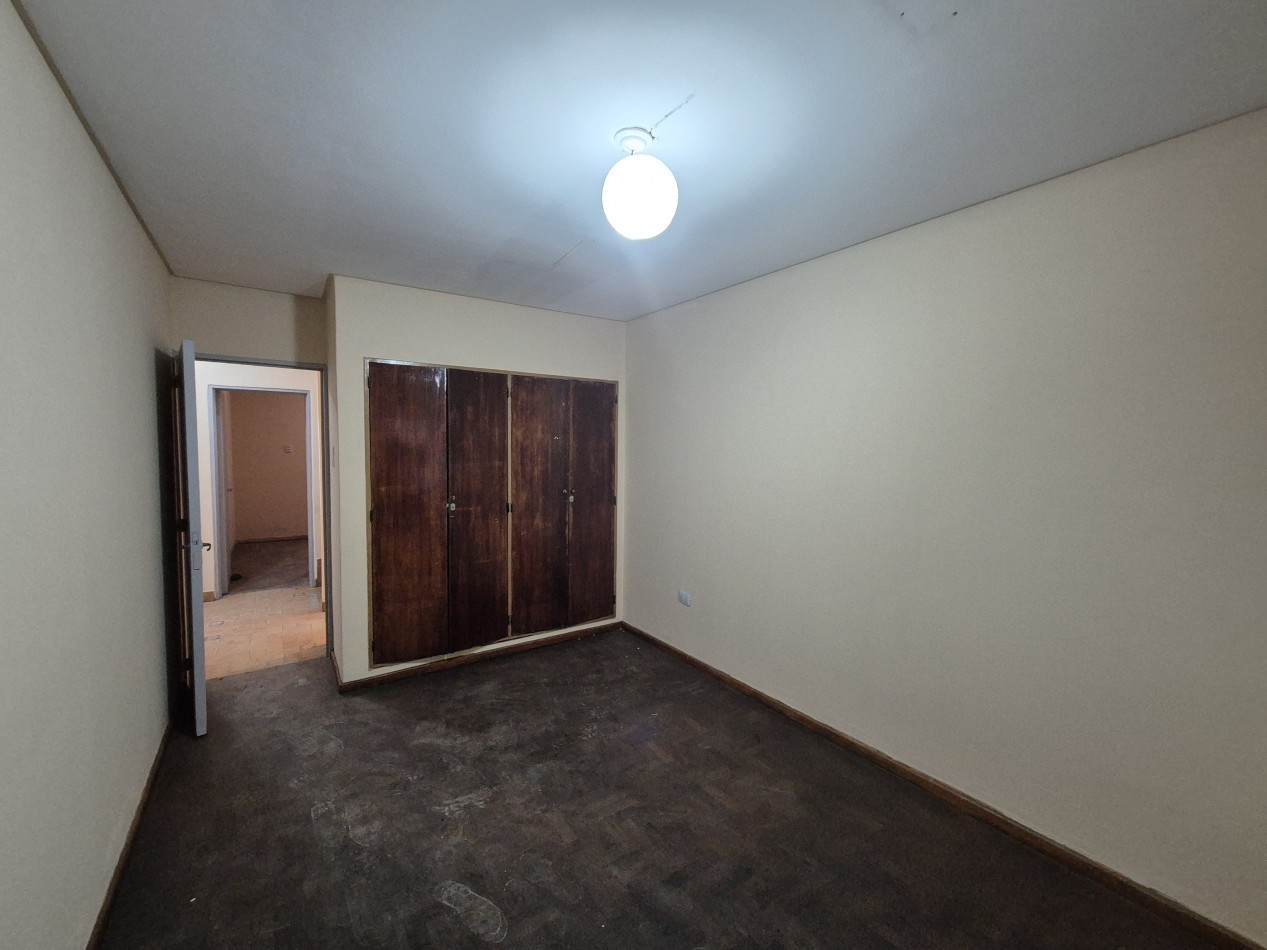 Duplex en alquiler 4 dormitorios, 6 ambientes para vivienda u oficinas