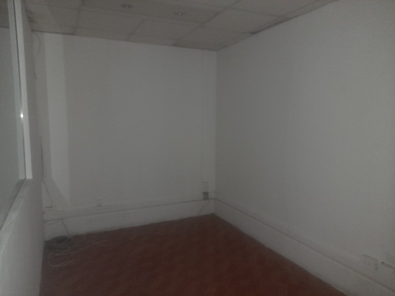 OFICINAS EN ALQUILER EN EDIFICIO LA UNION EN SAN MARTIN AL 600