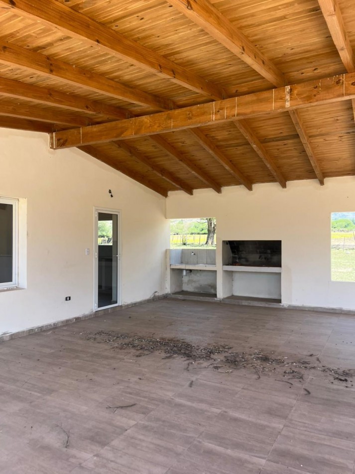 CASA AMOBLADA DE CUATRO DORMITORIOS EN VILLA CHENAUT TAFI DEL VALLE ALQUILER PERMANENTE