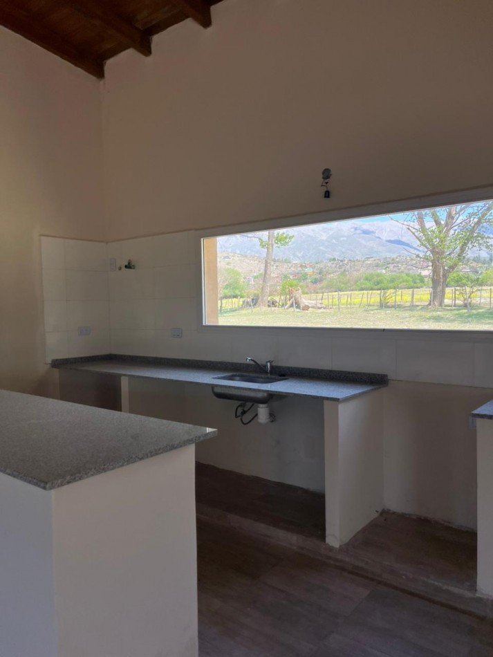 CASA AMOBLADA DE CUATRO DORMITORIOS EN VILLA CHENAUT TAFI DEL VALLE ALQUILER PERMANENTE