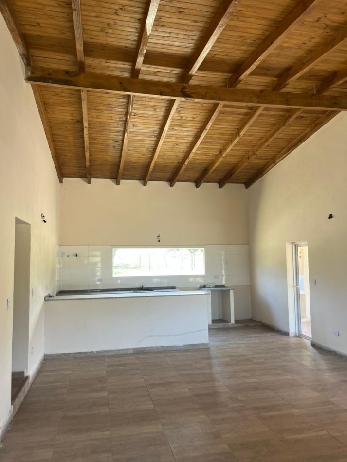 CASA AMOBLADA DE CUATRO DORMITORIOS EN VILLA CHENAUT TAFI DEL VALLE ALQUILER PERMANENTE