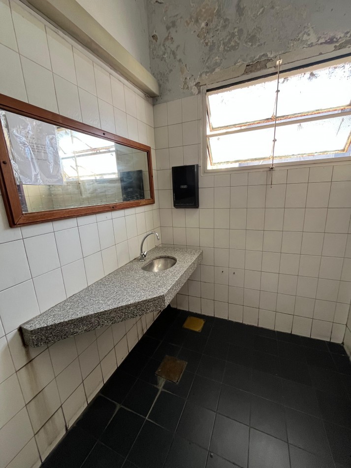 OFICINA EN SAN MARTIN AL 500 OPORTUNIDAD 