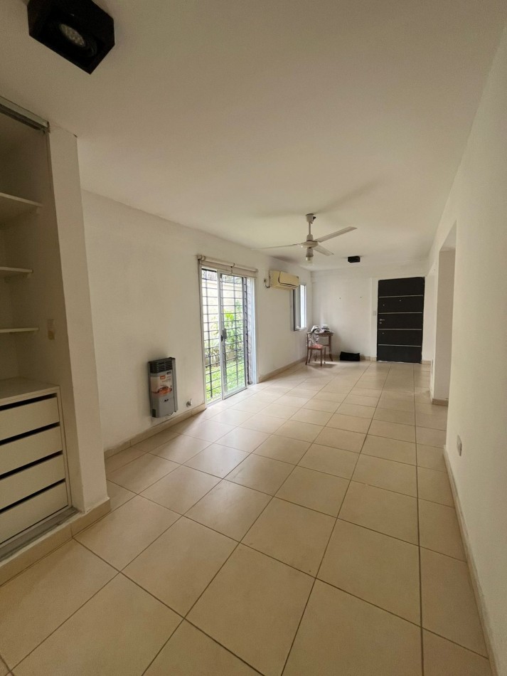 DUPLEX DE TRES DORMITORIOS CON DOS COCHERAS EN COMPLEJO CERRADO SIN EXPENSAS EN YERBA BUENA APTO CREDITO