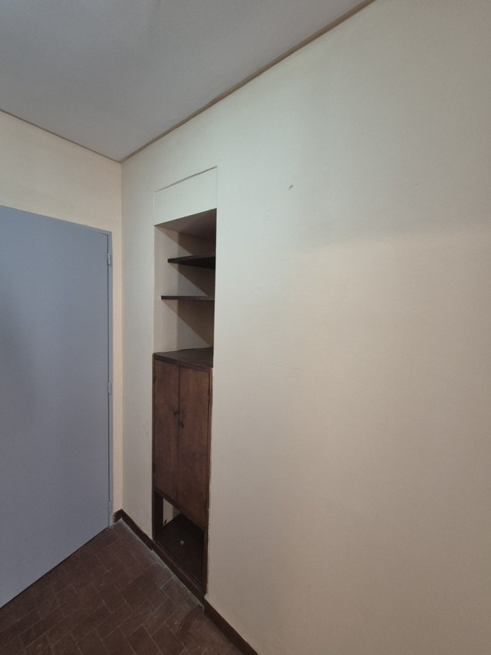 Duplex en alquiler 4 dormitorios, 6 ambientes para vivienda u oficinas