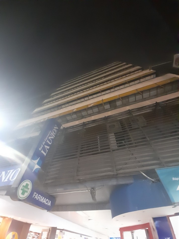 OFICINAS EN ALQUILER EN EDIFICIO LA UNION EN SAN MARTIN AL 600